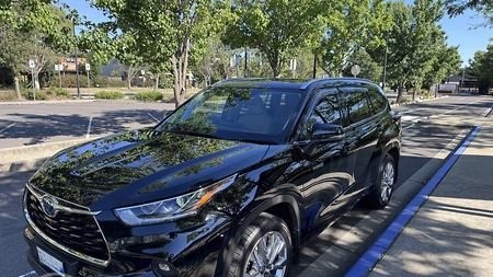 Toyota Kluger Grande Auto eFour